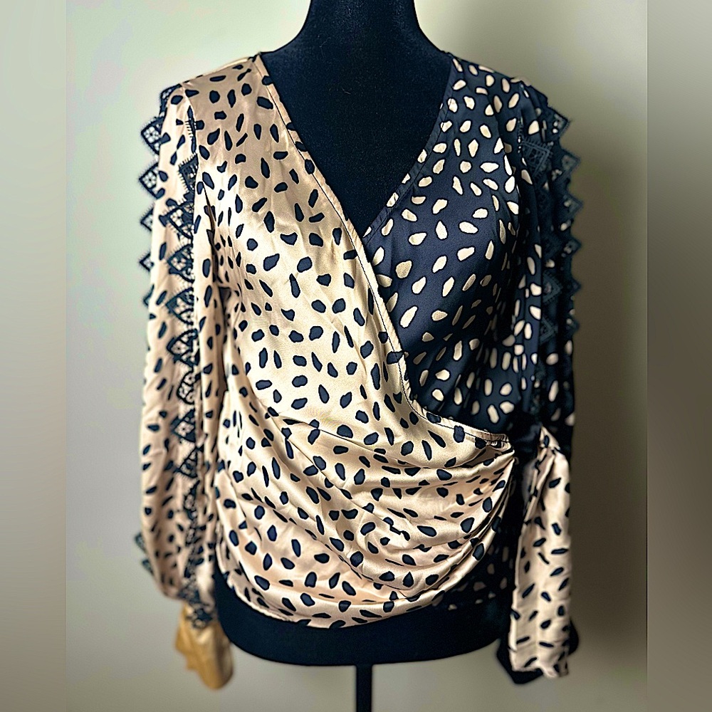 ZINI Boutique Women’s Gorgeous Artsy Avant Garde Blouse Made in Greece EU38/US2